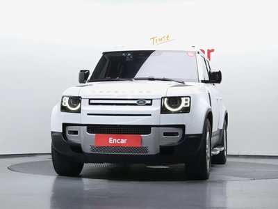 LAND ROVER DEFENDER - 2