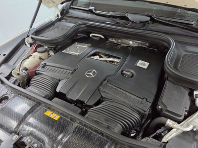 MERCEDES-BENZ GLS - 7