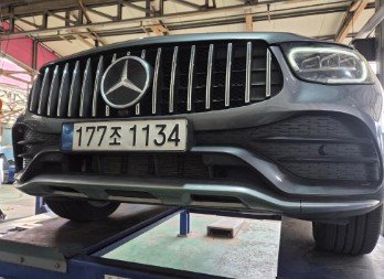 MERCEDES-BENZ GLC - View 1