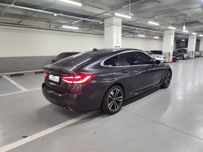 BMW 6 SERIES GT - 9