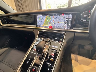 PORSCHE PANAMERA - 5