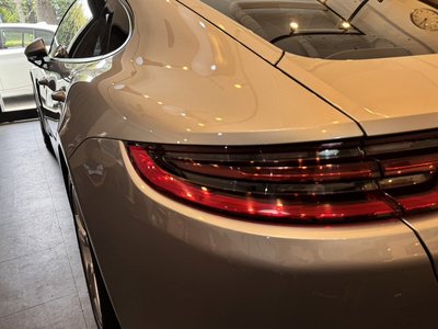 PORSCHE PANAMERA - 10