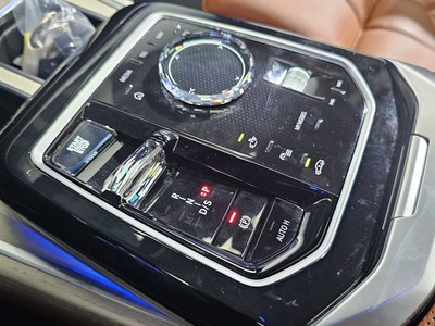BMW 7 SERIES - 9