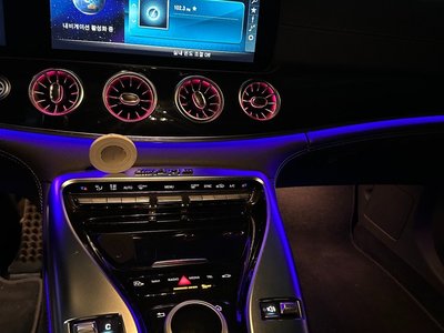 MERCEDES-BENZ GT AMG - 9