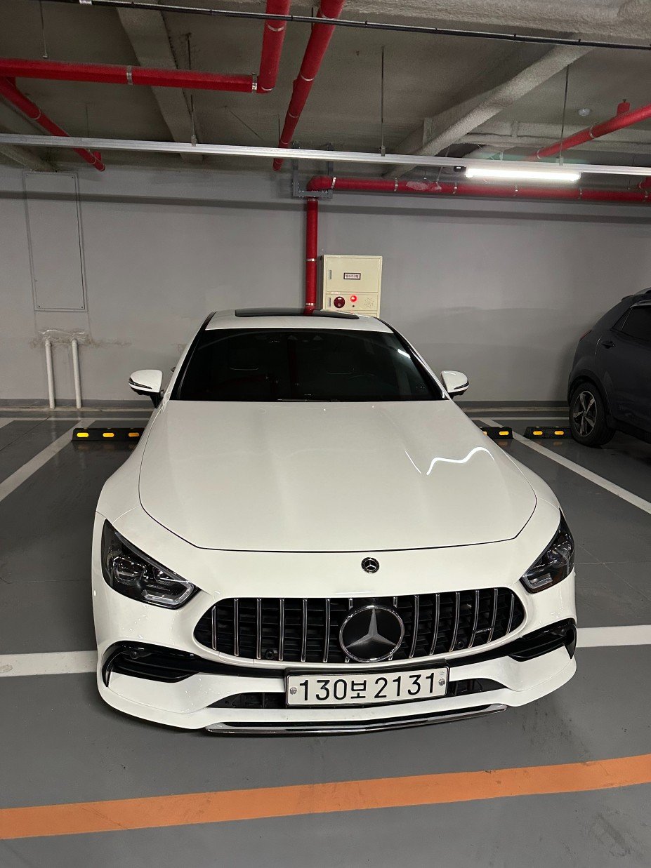 MERCEDES-BENZ GT AMG - View 1
