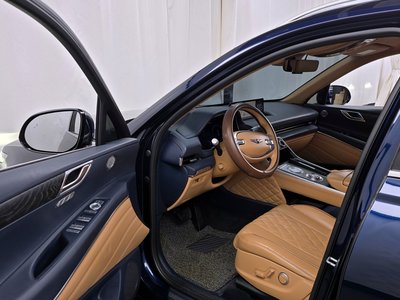 GENESIS GV80 - 10