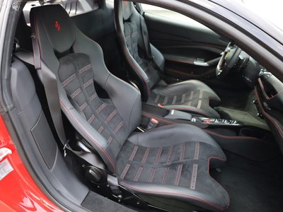 FERRARI F8 TRIBUTO - 9