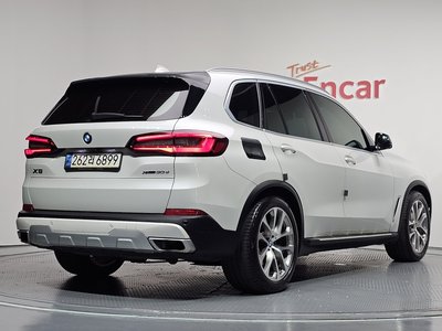 صورة 3 لـ 2021 BMW X5