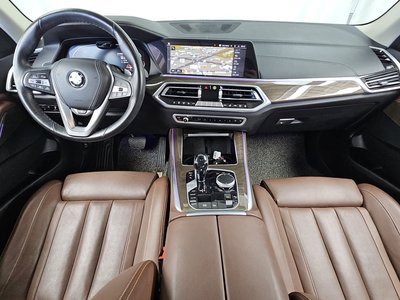 صورة 5 لـ 2021 BMW X5