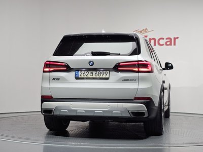 صورة 4 لـ 2021 BMW X5