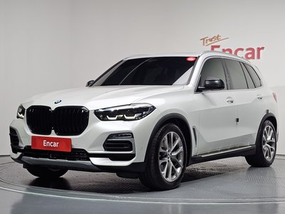 صورة 1 لـ 2021 BMW X5