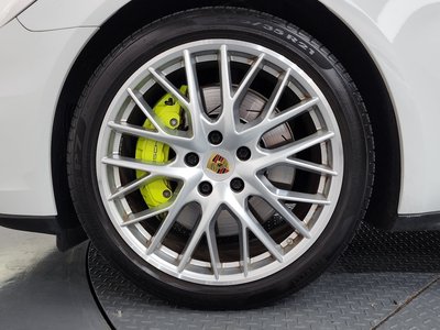 PORSCHE PANAMERA - 6