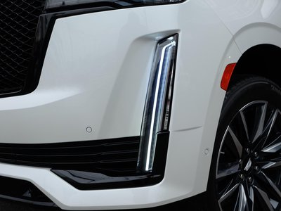 CADILLAC ESCALADE - 7