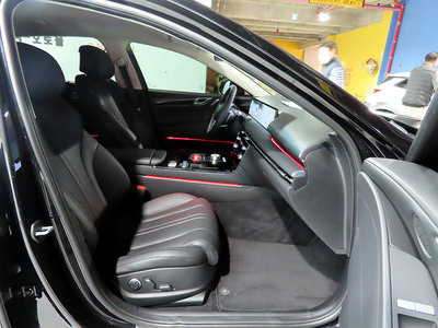 GENESIS G80 (RG3) - 9