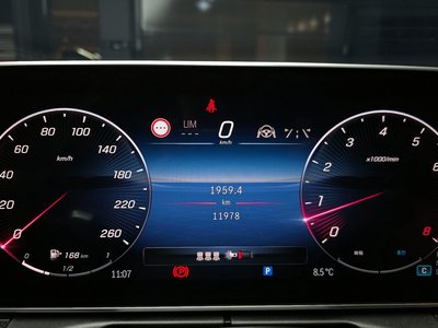 MERCEDES-BENZ C-CLASS - 8