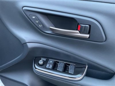 TOYOTA CROWN SPORT - 5