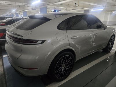 PORSCHE CAYENNE - 4