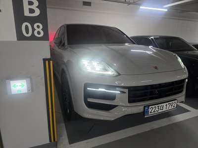 PORSCHE CAYENNE - 3