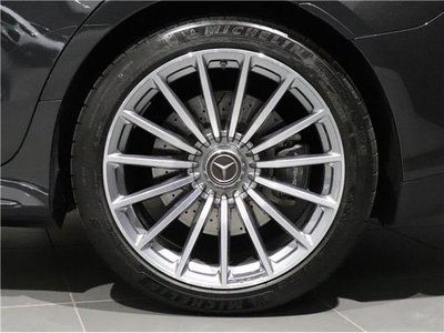 MERCEDES-BENZ GT AMG - 6