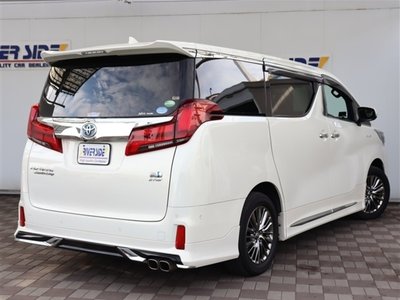 TOYOTA ALPHARD - 3