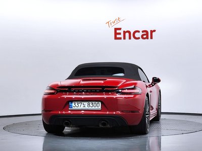 2021 Porsche 718 — фото 3