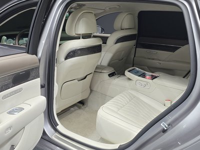 2022 Genesis G90 (RS4) — миниатюра 12