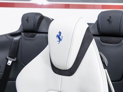 FERRARI ROMA SPIDER - 3