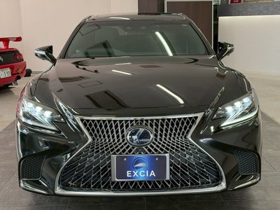 LEXUS LS - 7