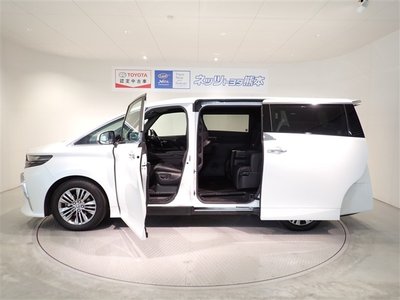 TOYOTA ALPHARD - 4