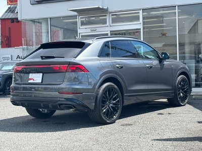 AUDI Q8 - 9