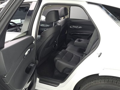2021 Genesis GV70 — миниатюра 11