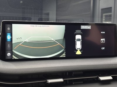 2021 Genesis GV70 — миниатюра 15