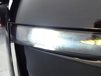 2025 Tesla MODEL Y photo 9