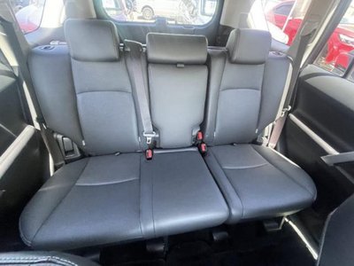TOYOTA LAND CRUISER PRADO - 8