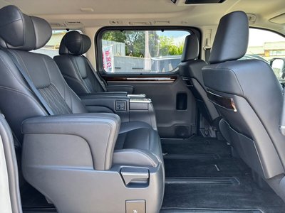 2020 Toyota GRAND ACE — миниатюра 18