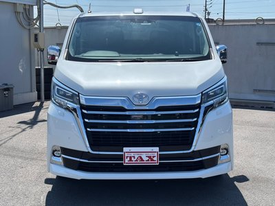 2020 Toyota GRAND ACE 照片 2