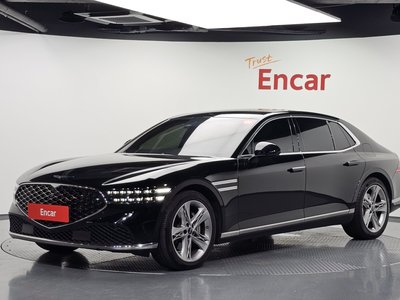صورة 1 لـ 2022 Genesis G90 (RS4)