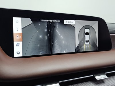 2022 Genesis G90 (RS4) — миниатюра 17