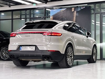 PORSCHE CAYENNE - 5