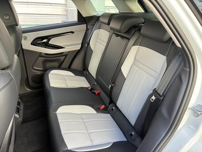 2025 LAND Rover RANGE ROVER EVOQUE thumbnail 23