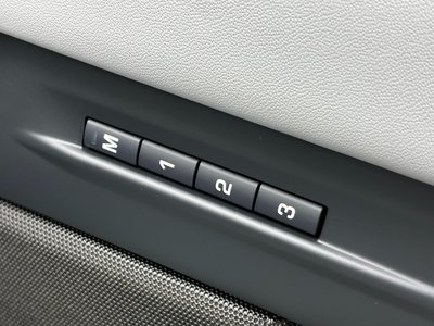 2025 LAND Rover RANGE ROVER EVOQUE thumbnail 19