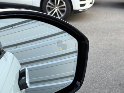 2025 LAND Rover RANGE ROVER EVOQUE thumbnail 17