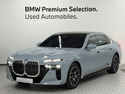 BMW 7 SERIES - 1