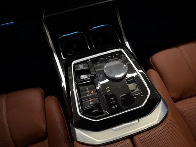 BMW 7 SERIES - 9