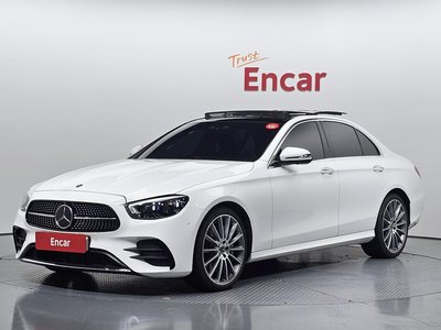 MERCEDES-BENZ E-CLASS - 1