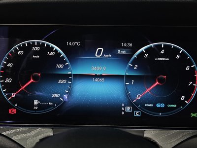 MERCEDES-BENZ E-CLASS - 8