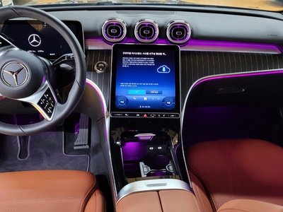 MERCEDES-BENZ C-CLASS - 4