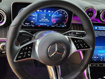 MERCEDES-BENZ C-CLASS - 9