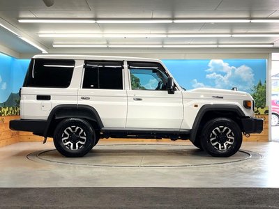 صورة مصغرة 29 لـ 2024 Toyota LAND CRUISER 70