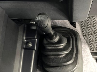 صورة مصغرة 45 لـ 2024 Toyota LAND CRUISER 70